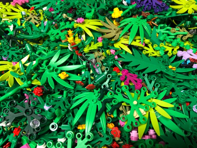 Lego leaves bulk store